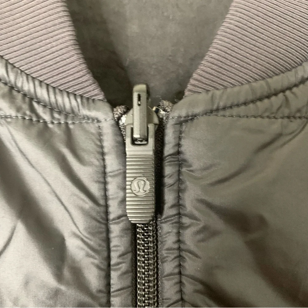 Lululemon womens black non stop reversible bomber jacket 12